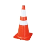 CONE DE SINALIZAÇÃO PLASTCOR 75CM NBR LARANJA COM FAIXA REFLETIVA SOLDADA